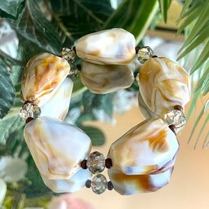 Marble-Look Beaded Bracelet